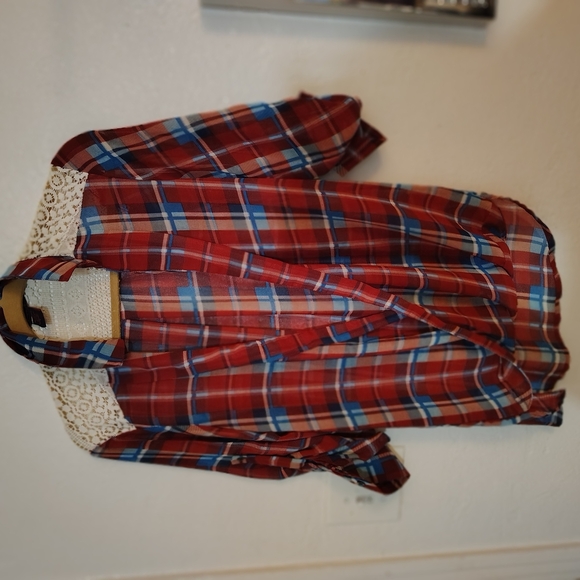 Men's Red Plaid Shirt with Lace Detail - Picture 14 of 16
